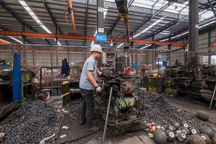 萍乡网架配件-螺栓球加工车间